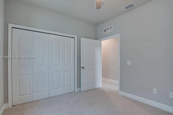 $3,000 | 24722 Southwest 21st Place, Newberry, FL 32669