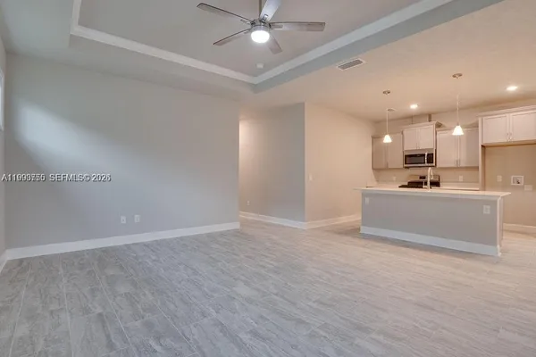 $3,000 | 24722 Southwest 21st Place, Newberry, FL 32669