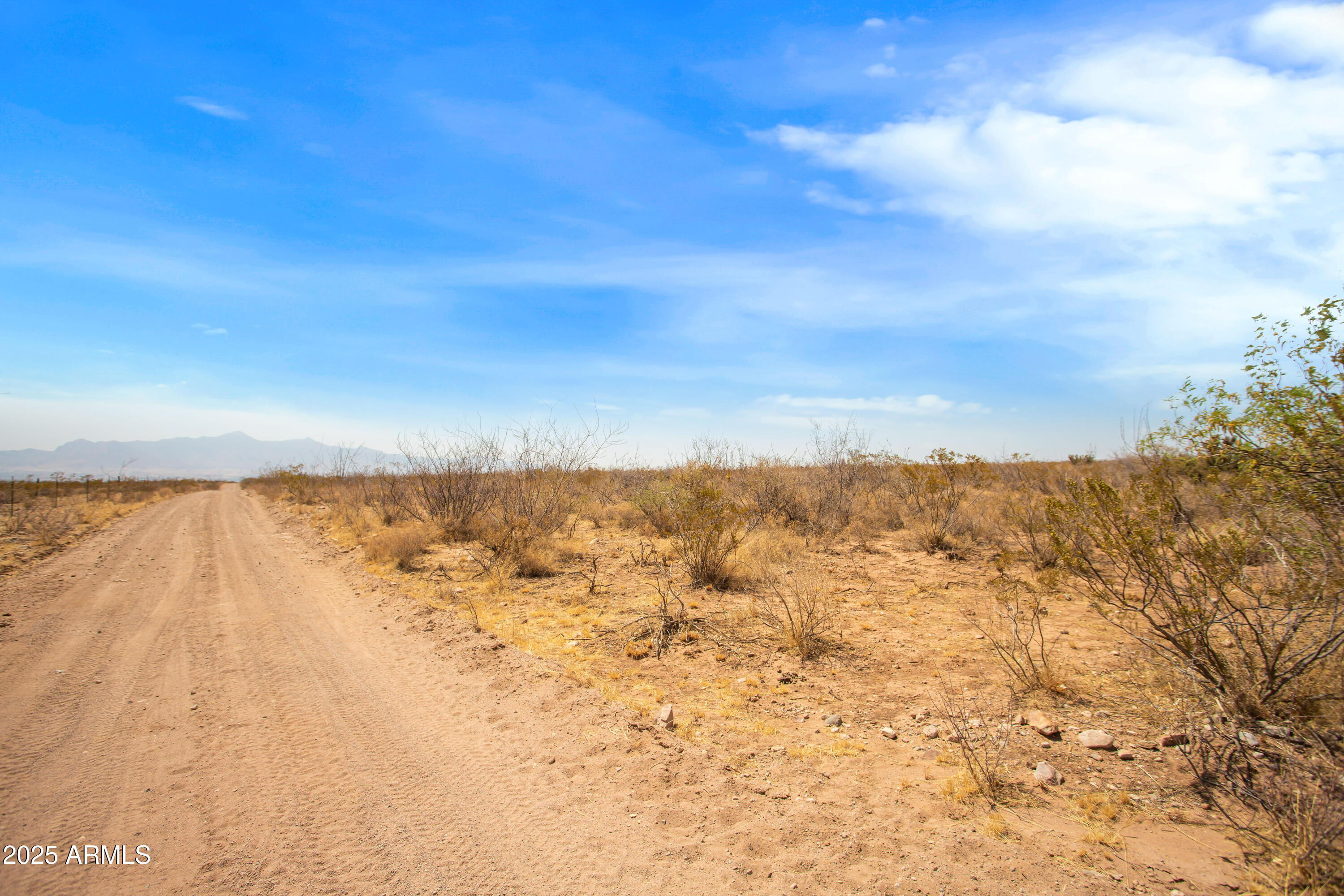 6d Rio Vista, Unit 6D Bisbee, AZ 85603 - Photo 10 of 19 IMG_2396