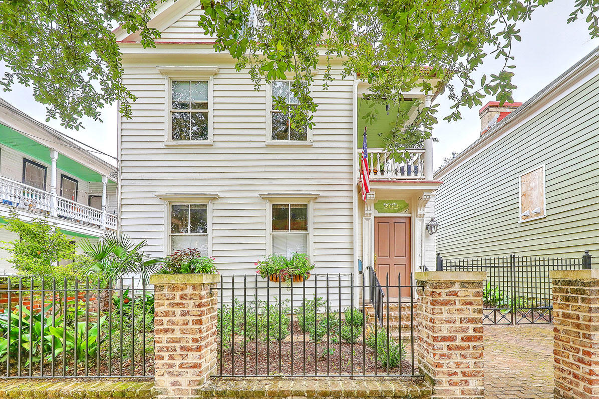 262 Coming Street Charleston, SC 29403 - Photo 2 of 30 262 Coming Street front