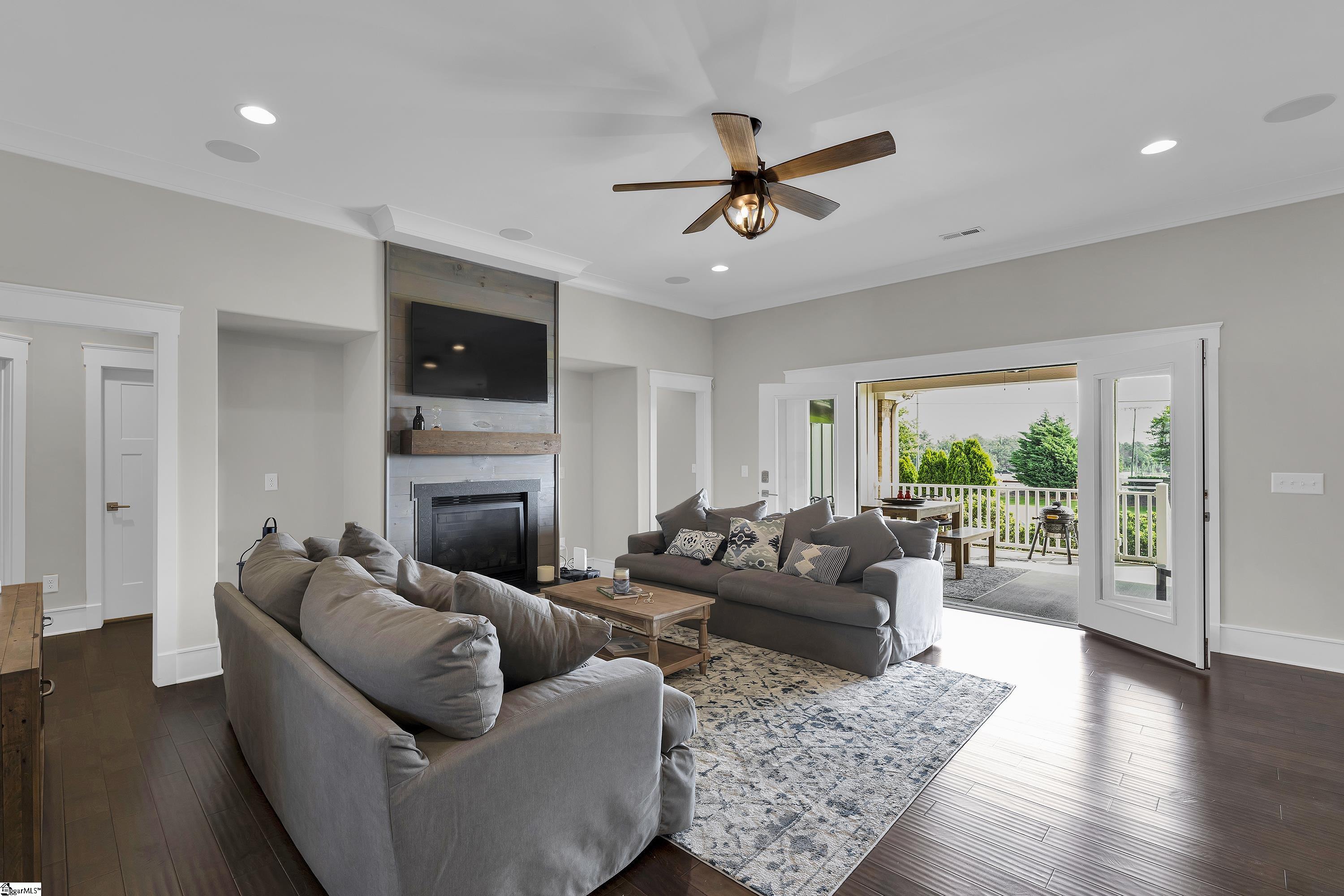 523 Carolee Way Greer, SC 29651 - Photo 2 of 40