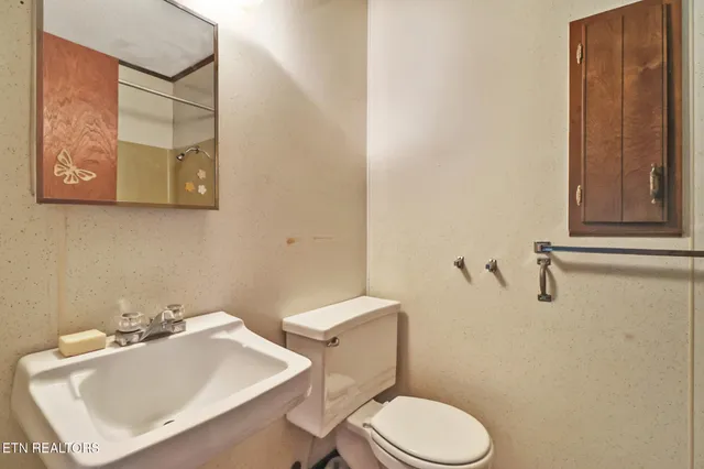 $398,000 | 1230 Deep Draw Road, Crossville, TN 38555