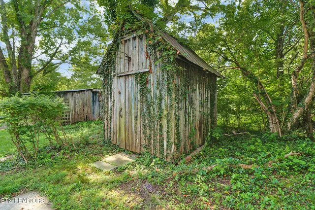 $398,000 | 1230 Deep Draw Road, Crossville, TN 38555