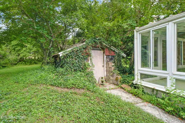 $398,000 | 1230 Deep Draw Road, Crossville, TN 38555