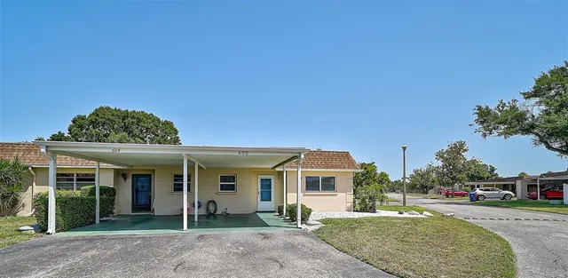 $144,400 | 602 Park Circle, Bradenton, FL 34207