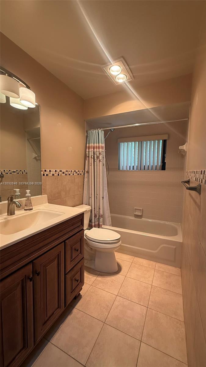 7905 Cloverfield Circle Boca Raton, FL 33433 - Photo 18 of 25