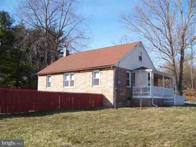 256 Quarry Road Hummelstown, PA 17036 - Photo 3 of 12 Gallery Image 3