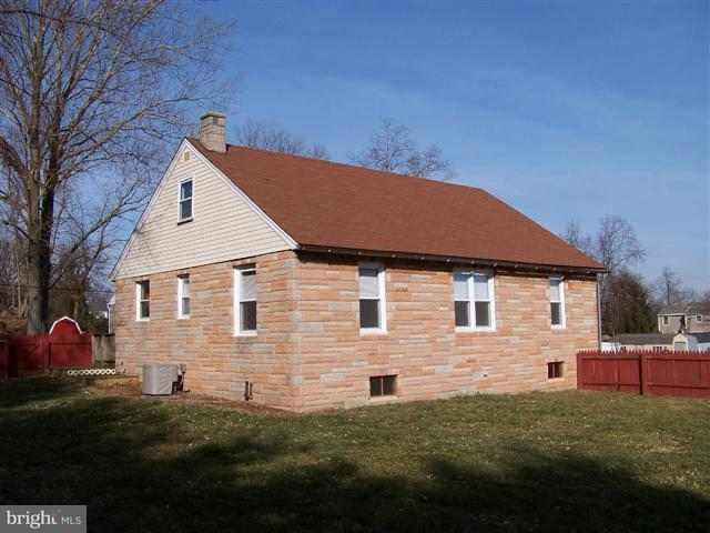 256 Quarry Road Hummelstown, PA 17036 - Photo 4 of 12 Gallery Image 4