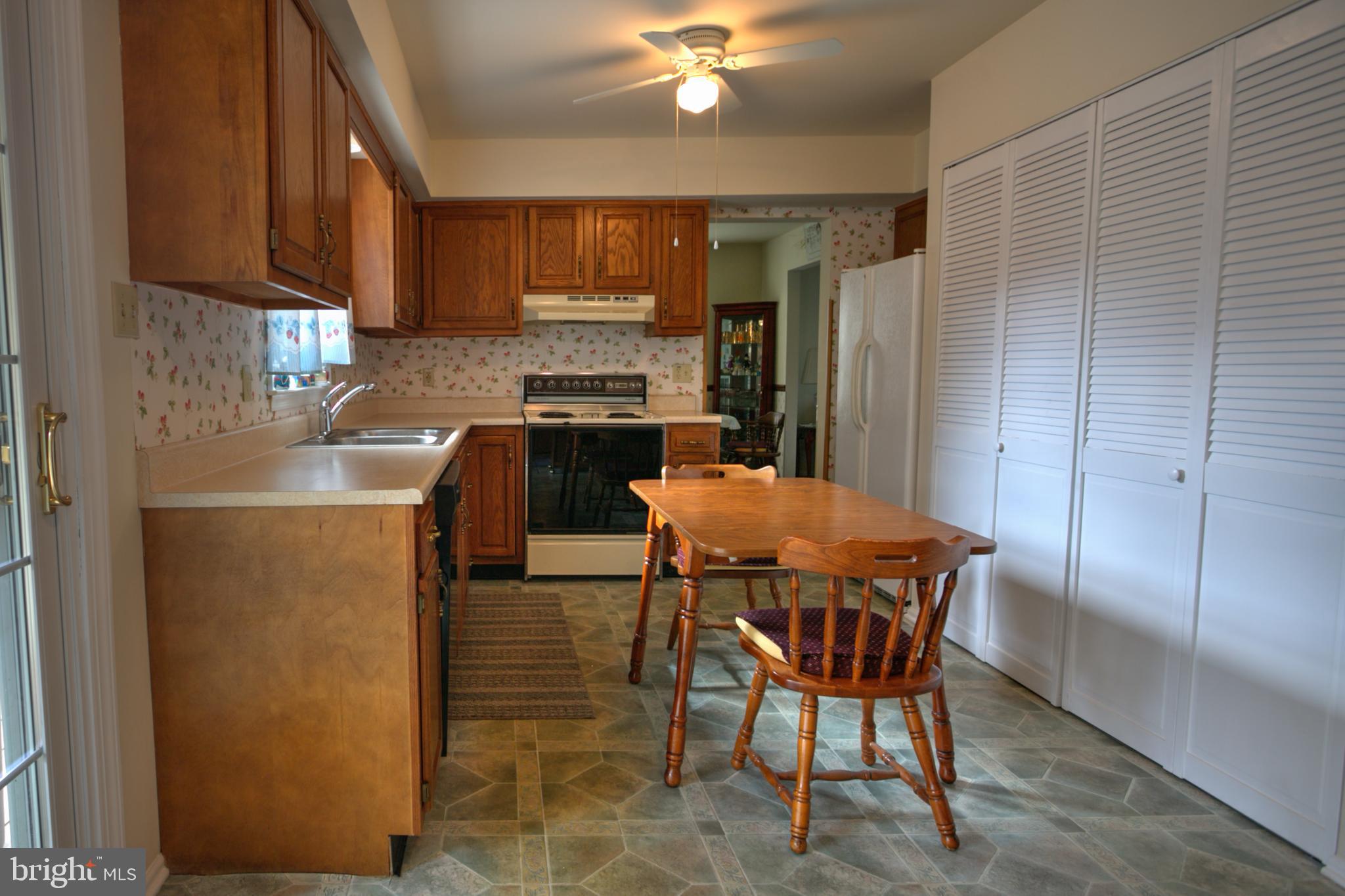 906 Tuckerton Road Reading, PA 19605 - Photo 19 of 28 Laundry And/Or Pantry Closet