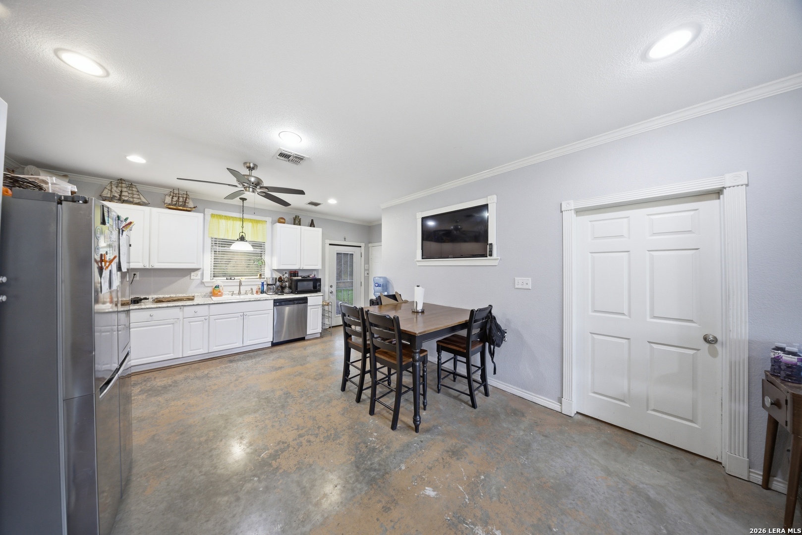 14090 Ted Williams Road Atascosa, TX 78002 - Photo 36 of 42