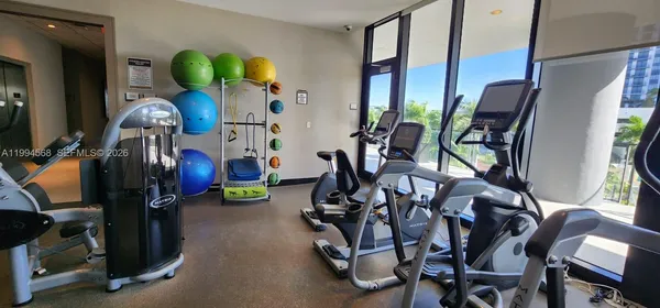 $2,650 | 5300 Paseo Boulevard, Unit 710, Doral, FL 33166