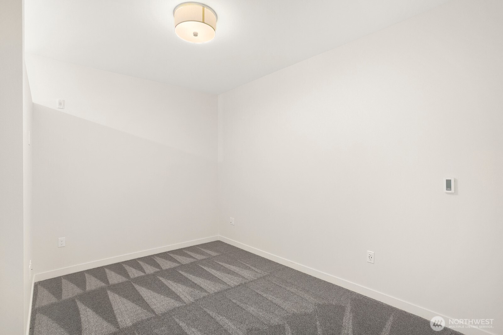 1760 Northwest 56th Street, Unit 421 Seattle, WA 98107 - Photo 13 of 21