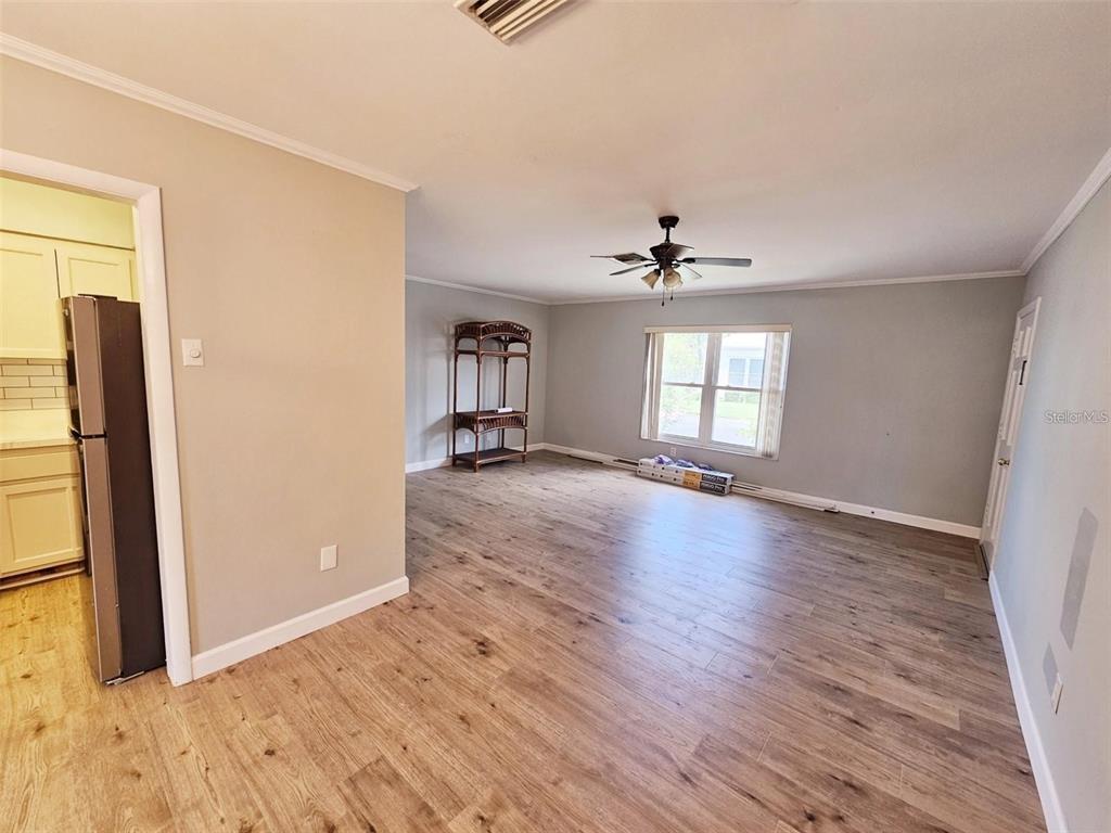 8356 Candlewood Road, Unit 8356 Seminole, FL 33777 - Photo 4 of 24