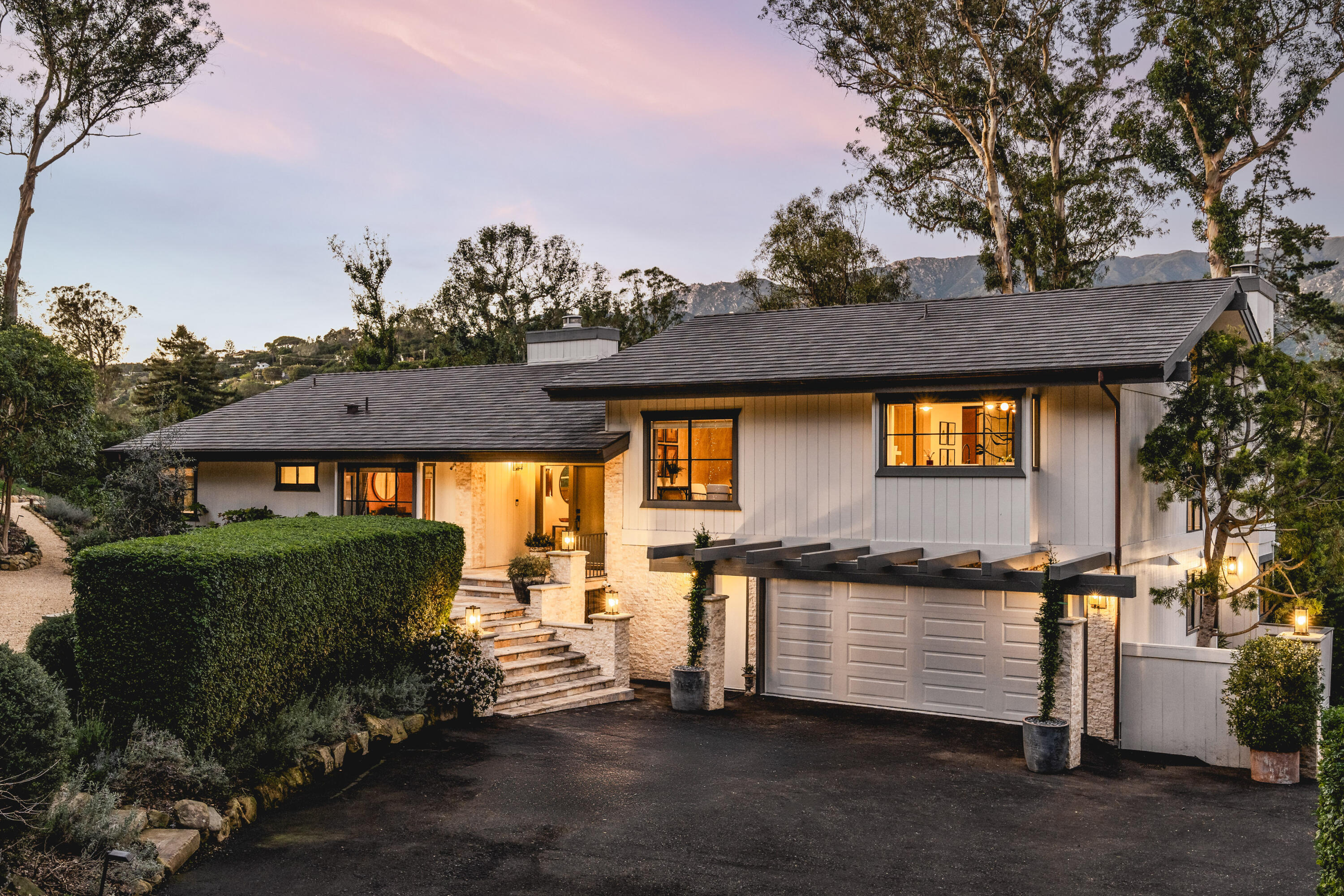 395 Woodley Road Montecito, CA 93108 - Photo 29 of 36 .