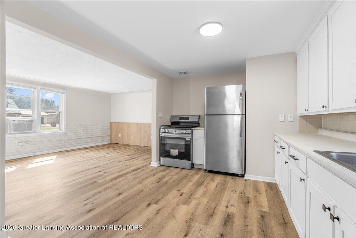 4516 Wilcox Road Holt, MI 48842 - Photo 19 of 27 18-Media Jett - 12