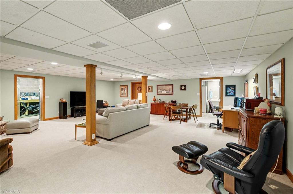 191 Wexham Road Winston-Salem, NC 27103 - Photo 28 of 37 Gallery Image 28