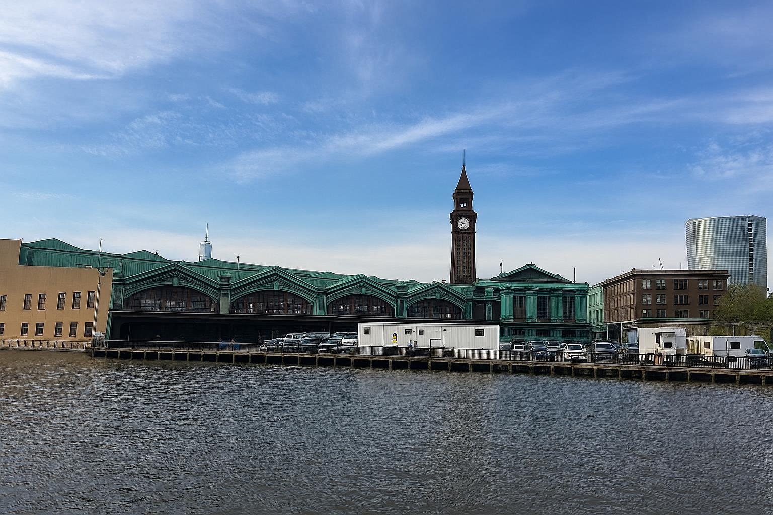 509 Washington Street, Unit 3 Hoboken, NJ 07030 - Photo 15 of 17 a front view of a house with a lake view