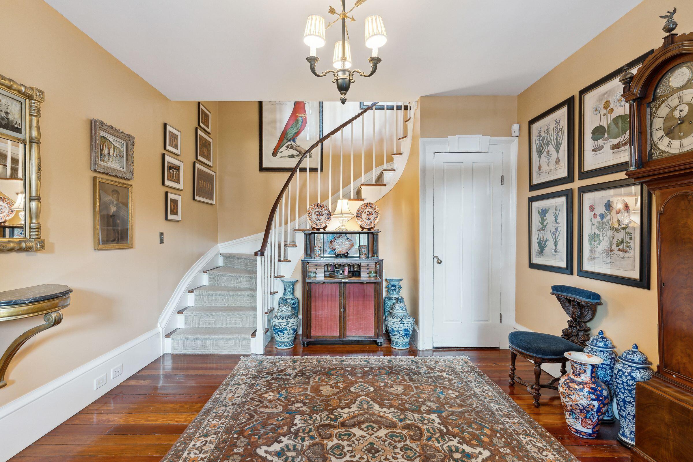 92 Tradd Street Charleston, SC 29401 - Photo 11 of 63 Entry