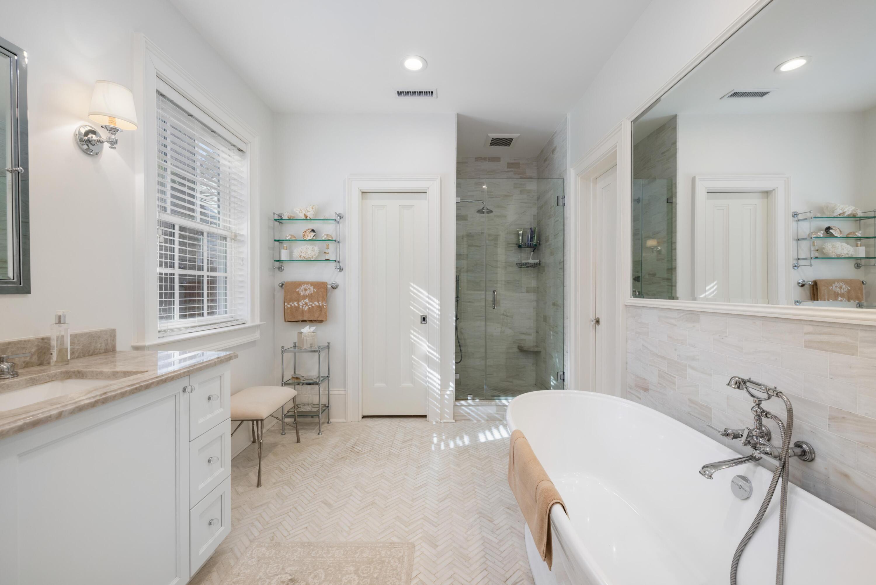 92 Tradd Street Charleston, SC 29401 - Photo 14 of 63 Primary Bath #1
