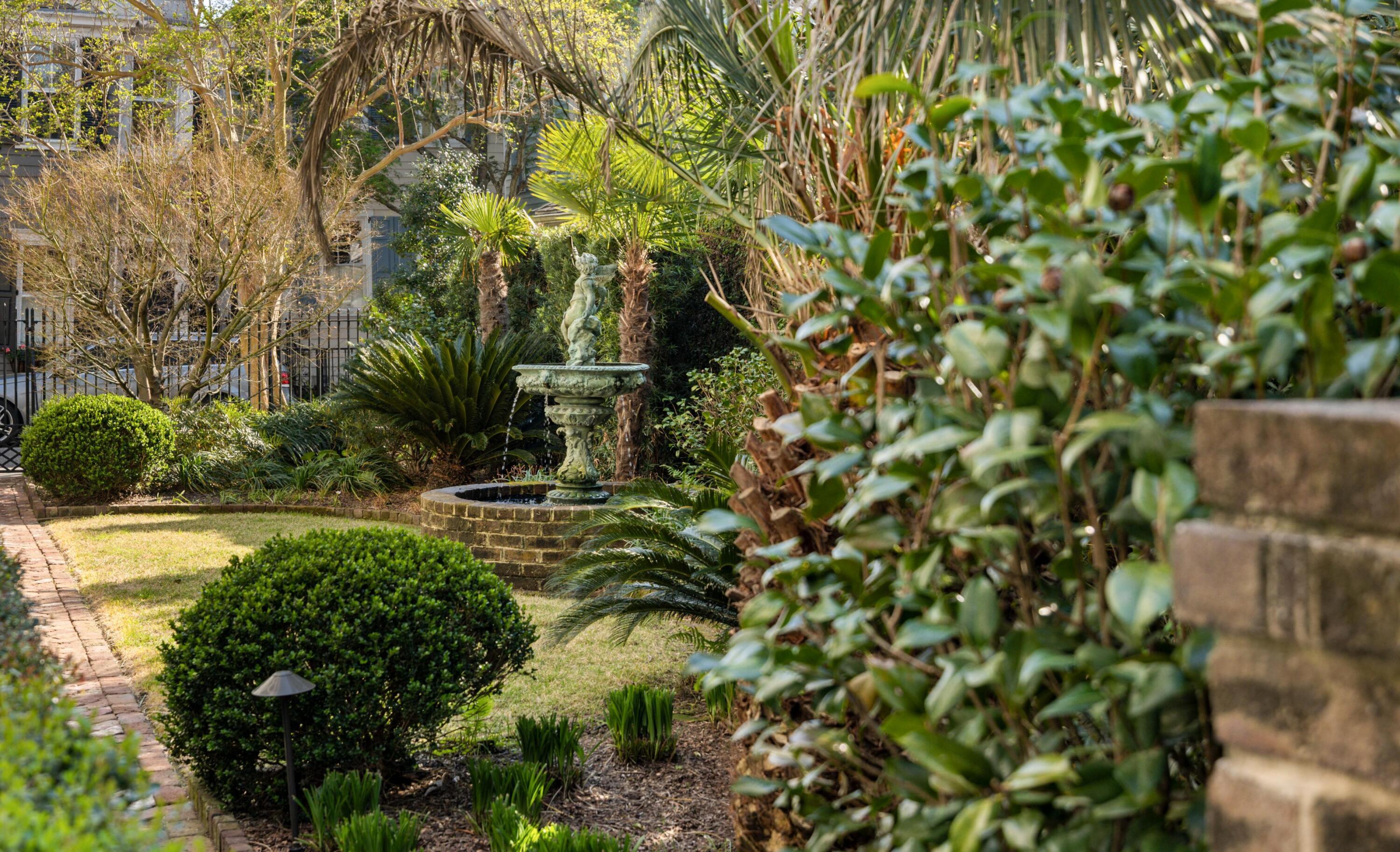 92 Tradd Street Charleston, SC 29401 - Photo 5 of 63 Garden