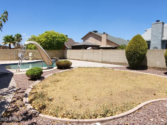 $1,900 | 7410 West Cholla Street, Peoria, AZ 85345