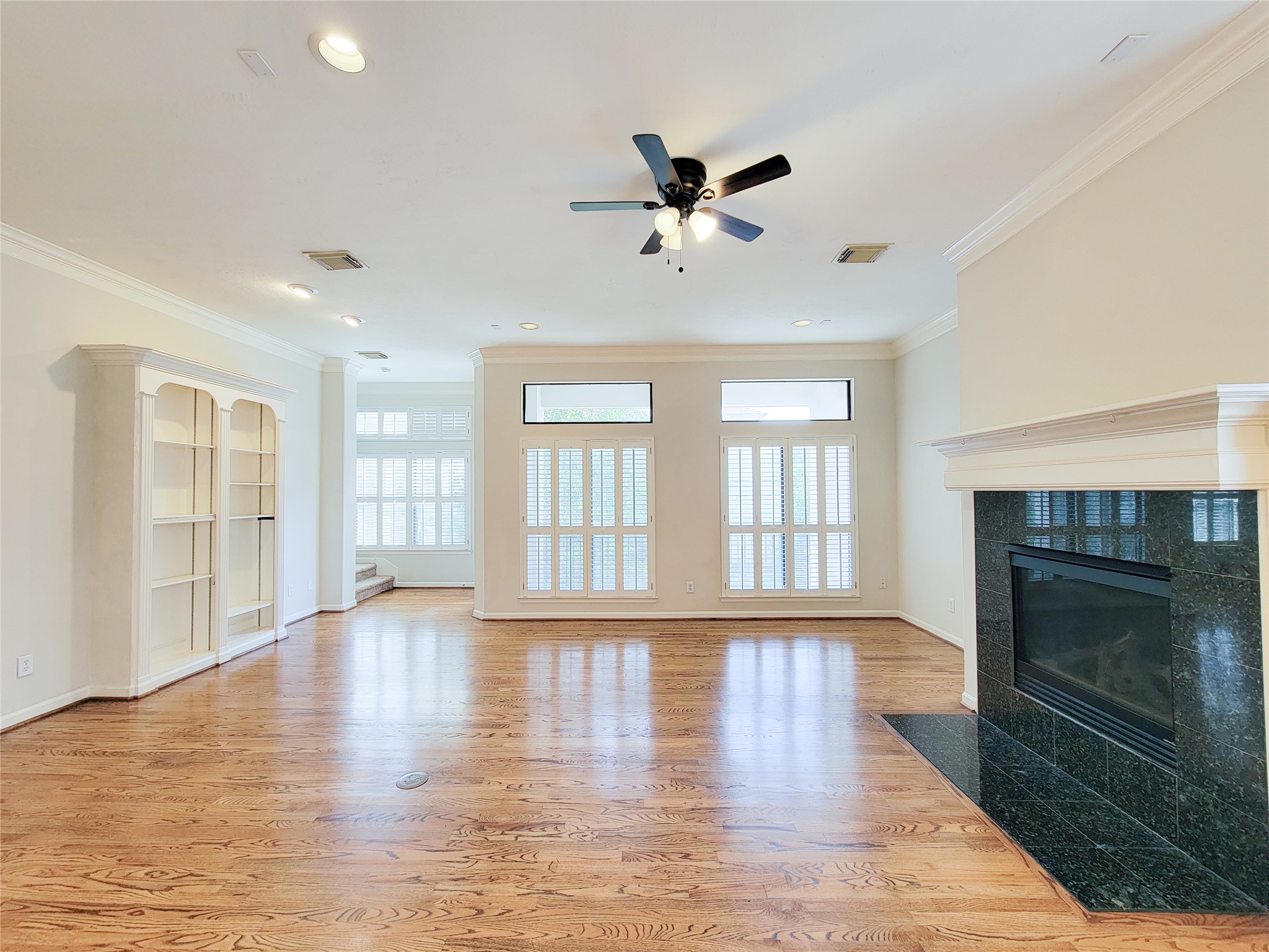 604 Reinerman Street Houston, TX 77007 - Photo 16 of 39