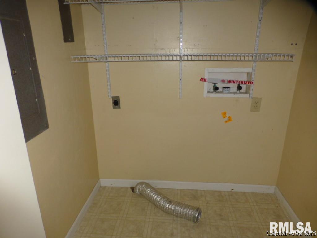 4021 Pickfair Road Springfield, IL 62703 - Photo 7 of 15