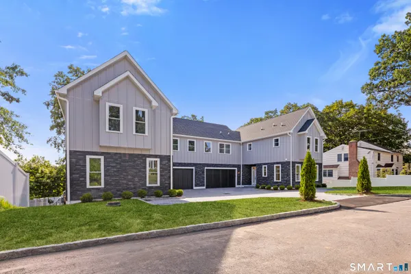 $7,800 | 10 Highland Place, Greenwich, CT 06831