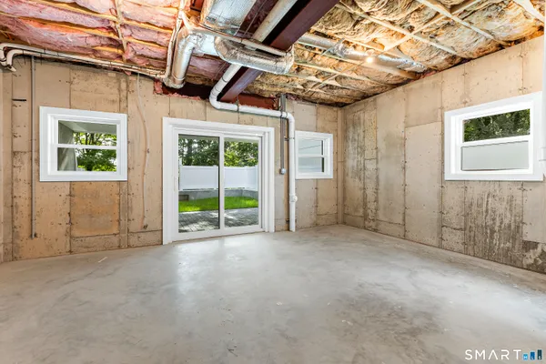 $7,800 | 10 Highland Place, Greenwich, CT 06831