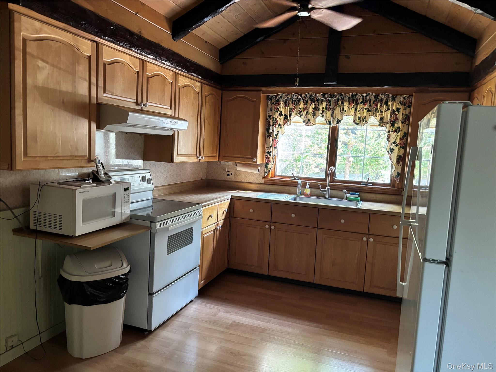 16 Rocklein Road Wading River, NY 11792 - Photo 5 of 21