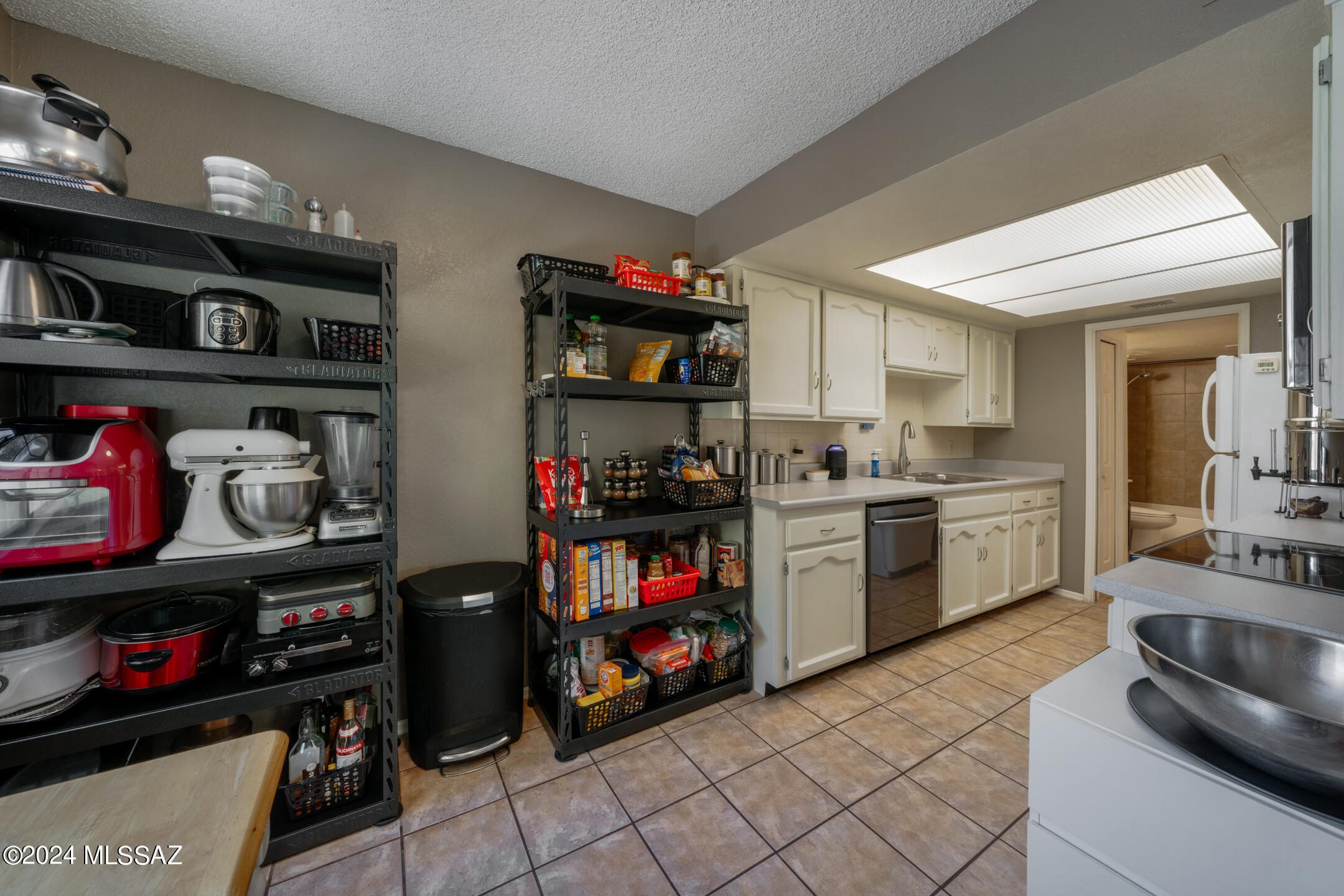 1200 East River Road, Unit M173 Tucson, AZ 85718 - Photo 11 of 29 Gallery Image 11
