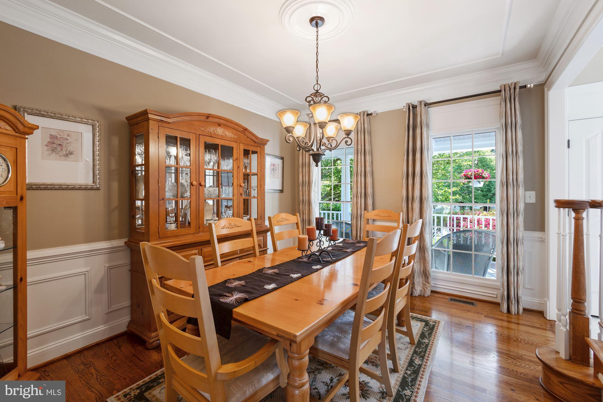 604 Glenmeade Circle Purcellville, VA 20132 - Photo 17 of 54 Formal dining room