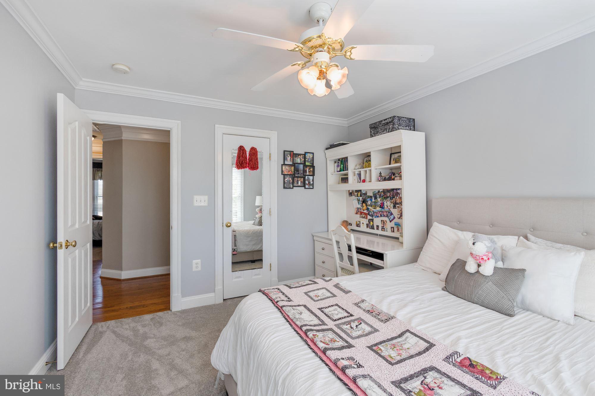 604 Glenmeade Circle Purcellville, VA 20132 - Photo 27 of 54 Bedroom 2