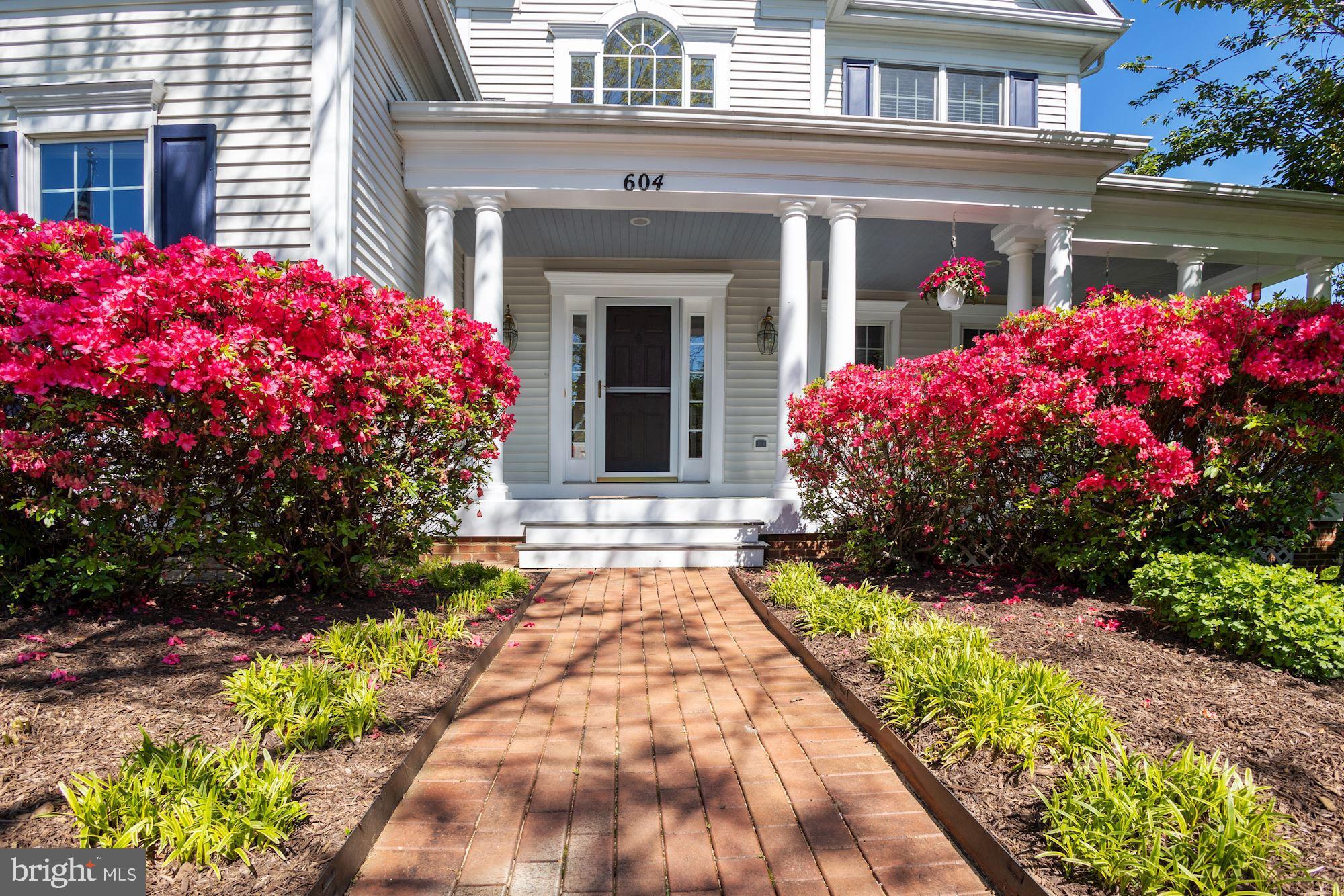 604 Glenmeade Circle Purcellville, VA 20132 - Photo 3 of 54