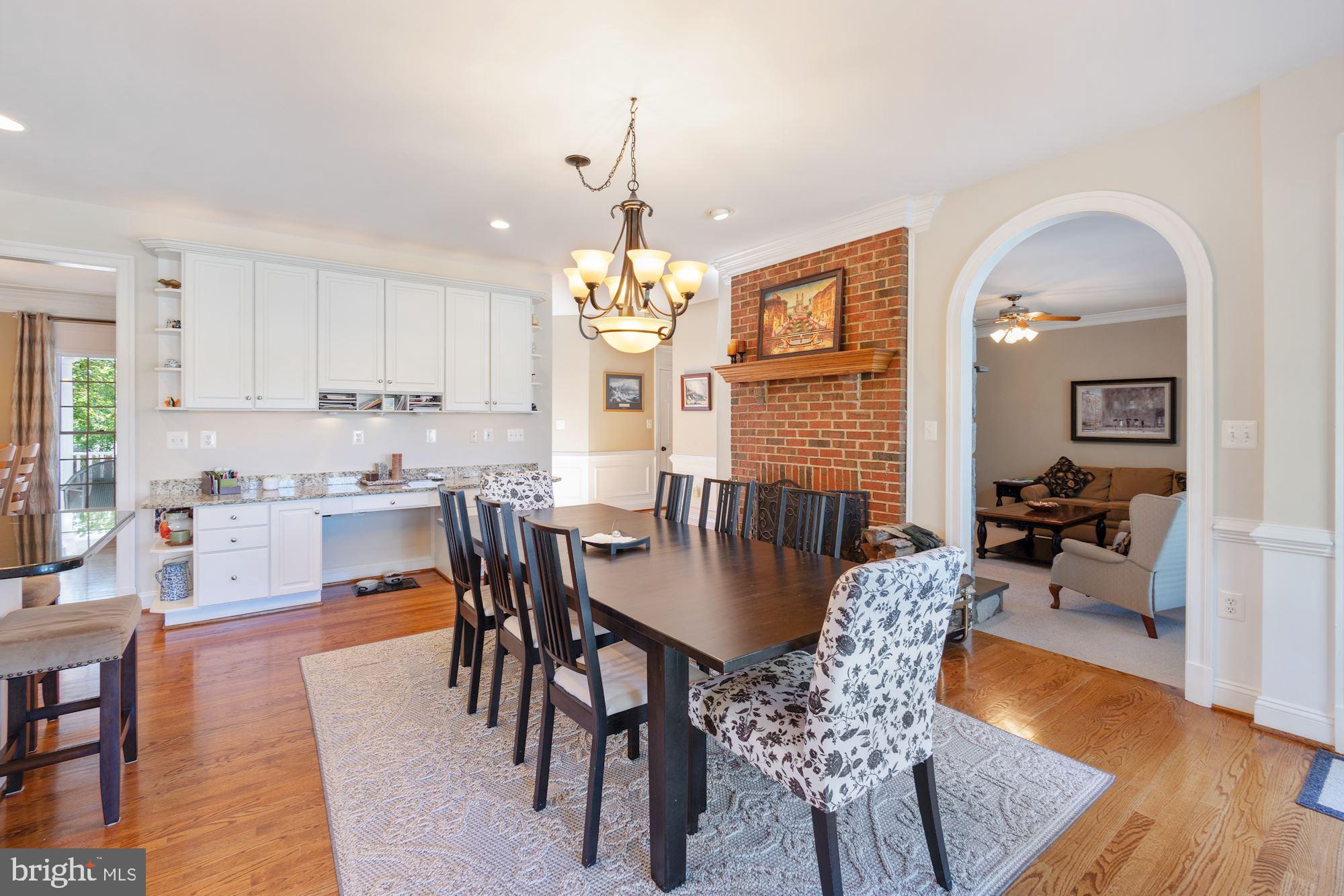 604 Glenmeade Circle Purcellville, VA 20132 - Photo 7 of 54 Large kitchen eating area plus brick fireplace