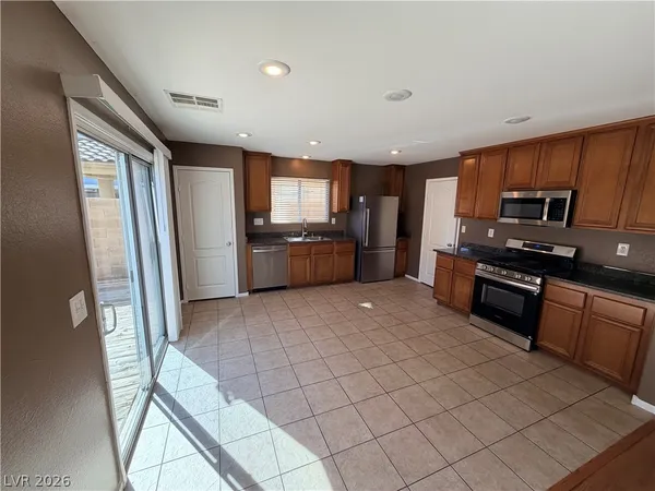 $1,900 | 3109 Manti Peak Avenue, North Las Vegas, NV 89081