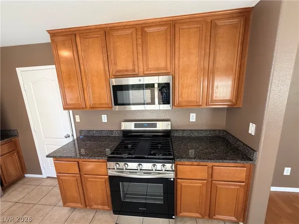 $1,900 | 3109 Manti Peak Avenue, North Las Vegas, NV 89081