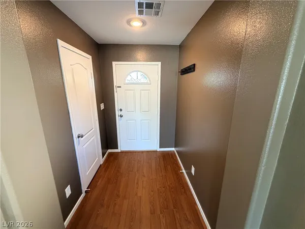 $1,900 | 3109 Manti Peak Avenue, North Las Vegas, NV 89081