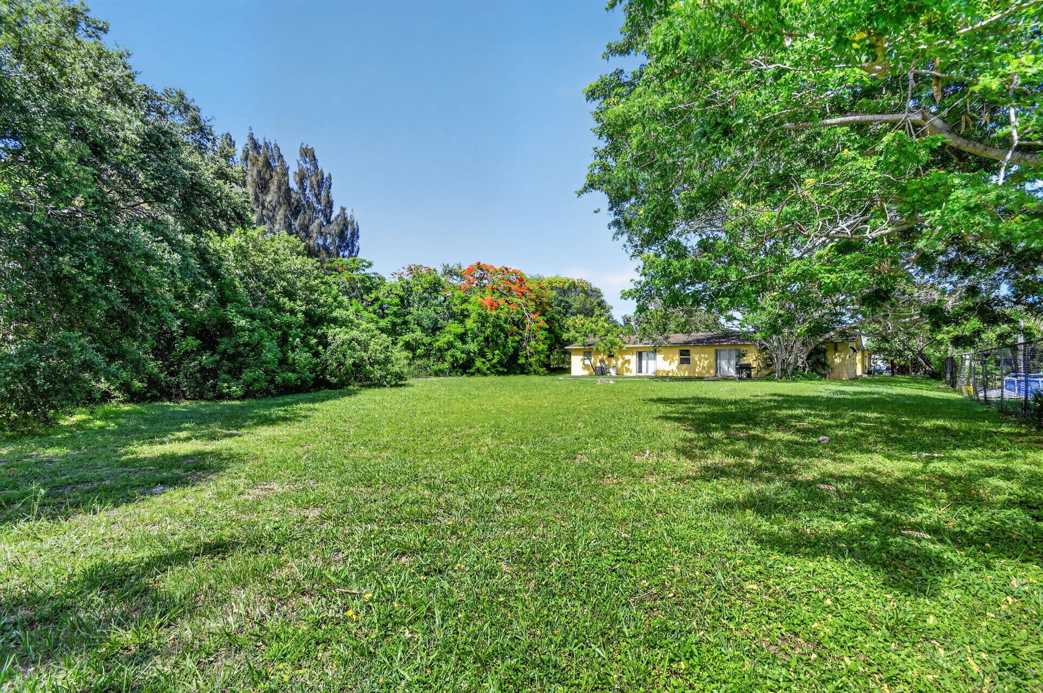 4537 Coconut Road Lake Worth, FL 33461 - Photo 34 of 55 21-web-or-mls-DSC_8815