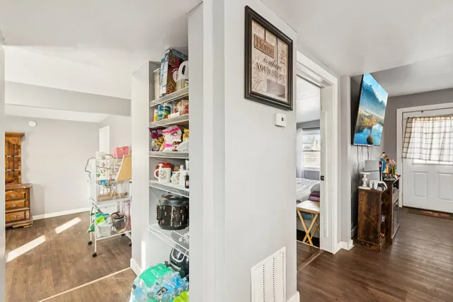 $184,999 | 1618 Round Lake Drive, Round Lake Beach, IL 60073