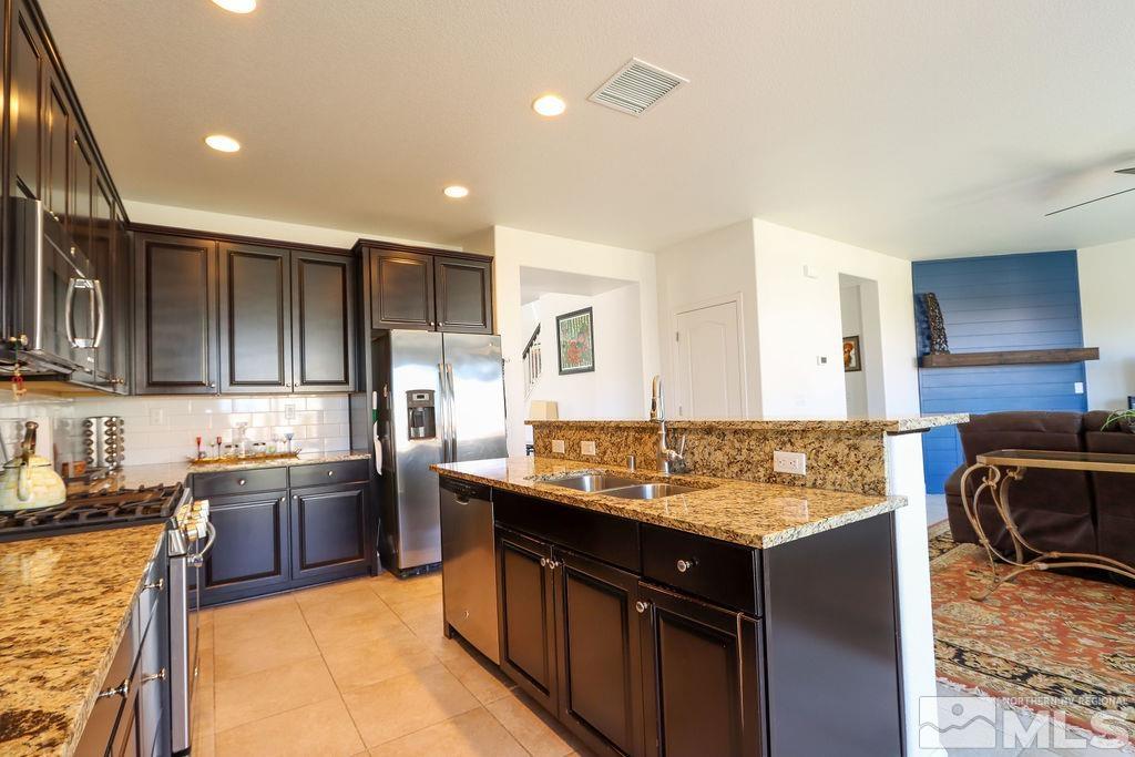 10615 Brittany Park Drive Reno, NV 89521 - Photo 16 of 40 Photo 16