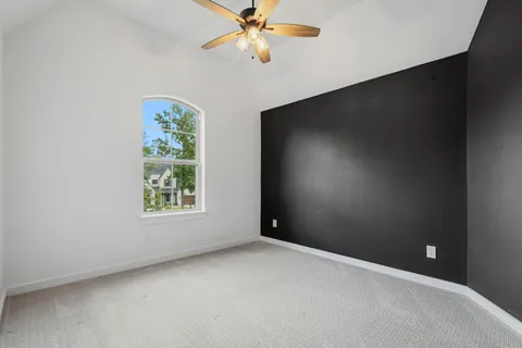 $879,000 | 208 South Empress Green Place, Montgomery, TX 77316