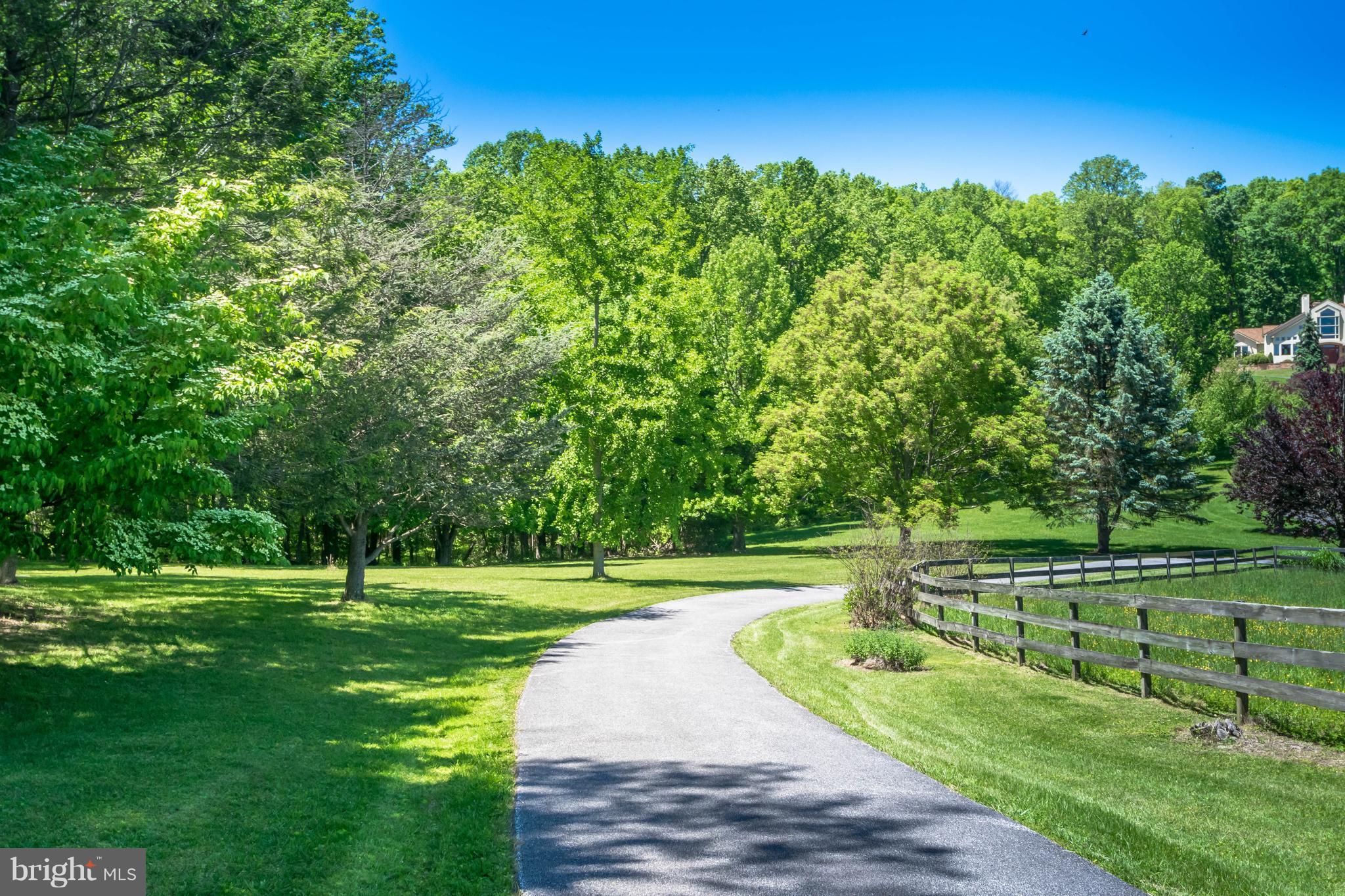 16520 York Road Monkton, MD 21111 - Photo 24 of 30 a view of a golf course with a park