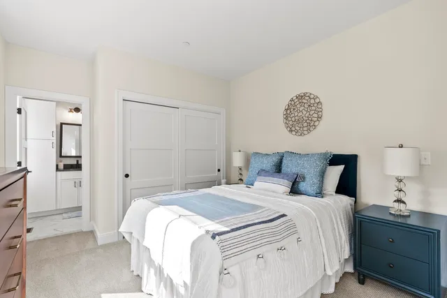 $1,378,000 | 2 Woodbury Avenue, Unit 2, Portsmouth, NH 03801