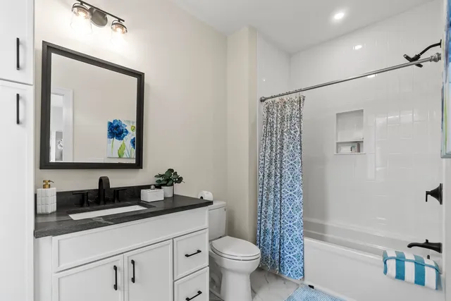 $1,378,000 | 2 Woodbury Avenue, Unit 2, Portsmouth, NH 03801