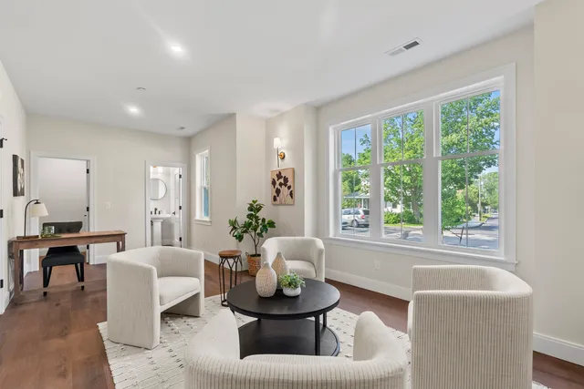 $1,378,000 | 2 Woodbury Avenue, Unit 2, Portsmouth, NH 03801