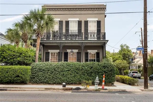 $10,000 | 1104 Second Street, Unit B, New Orleans, LA 70130