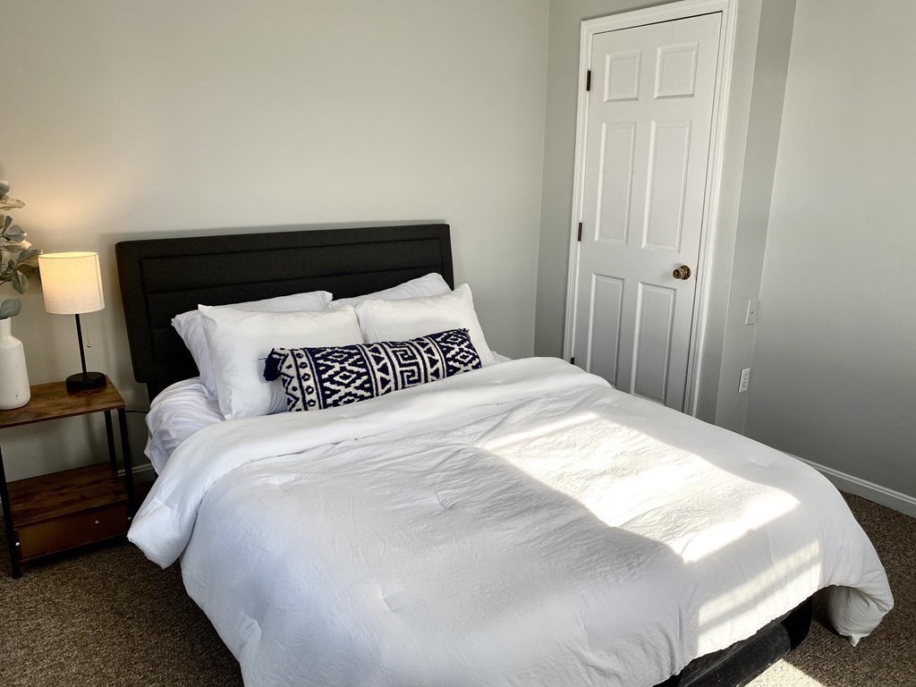 62 Rawson Road, Unit 2 Arlington, MA 02474 - Photo 14 of 24 Gallery Image 14