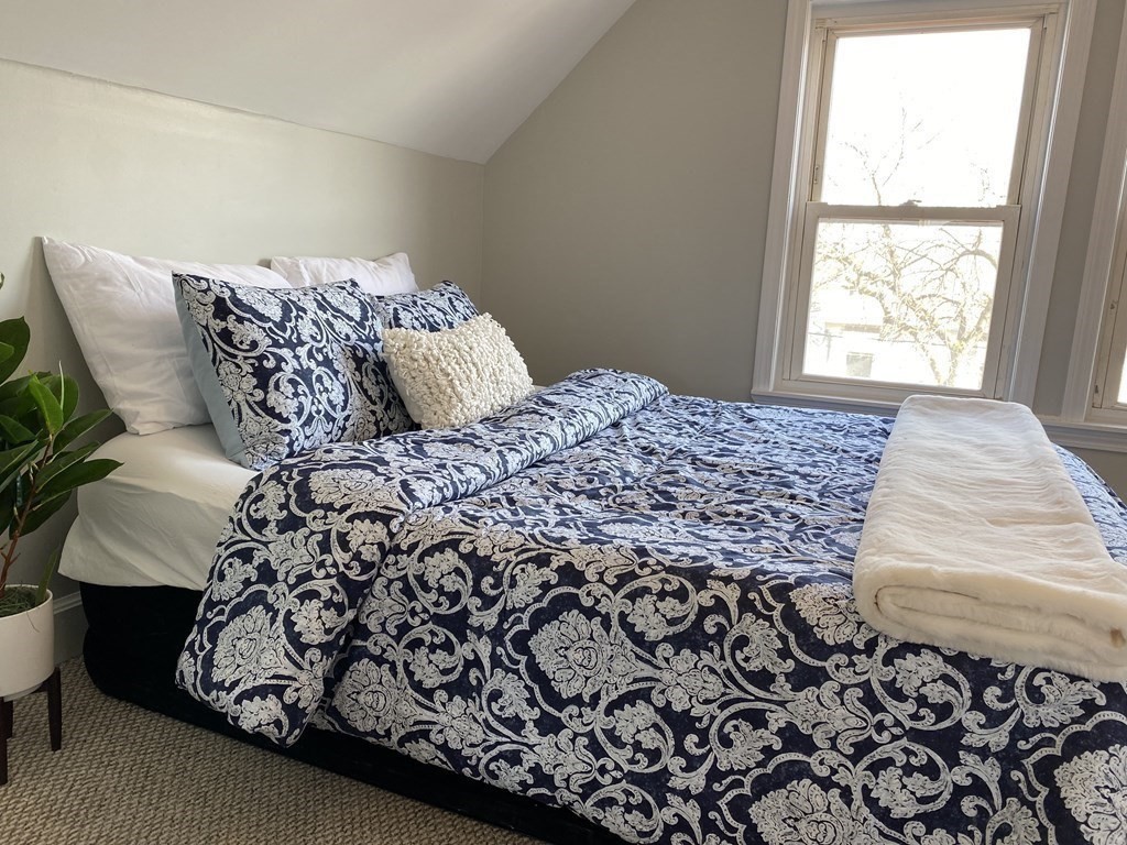 62 Rawson Road, Unit 2 Arlington, MA 02474 - Photo 18 of 24 Gallery Image 18