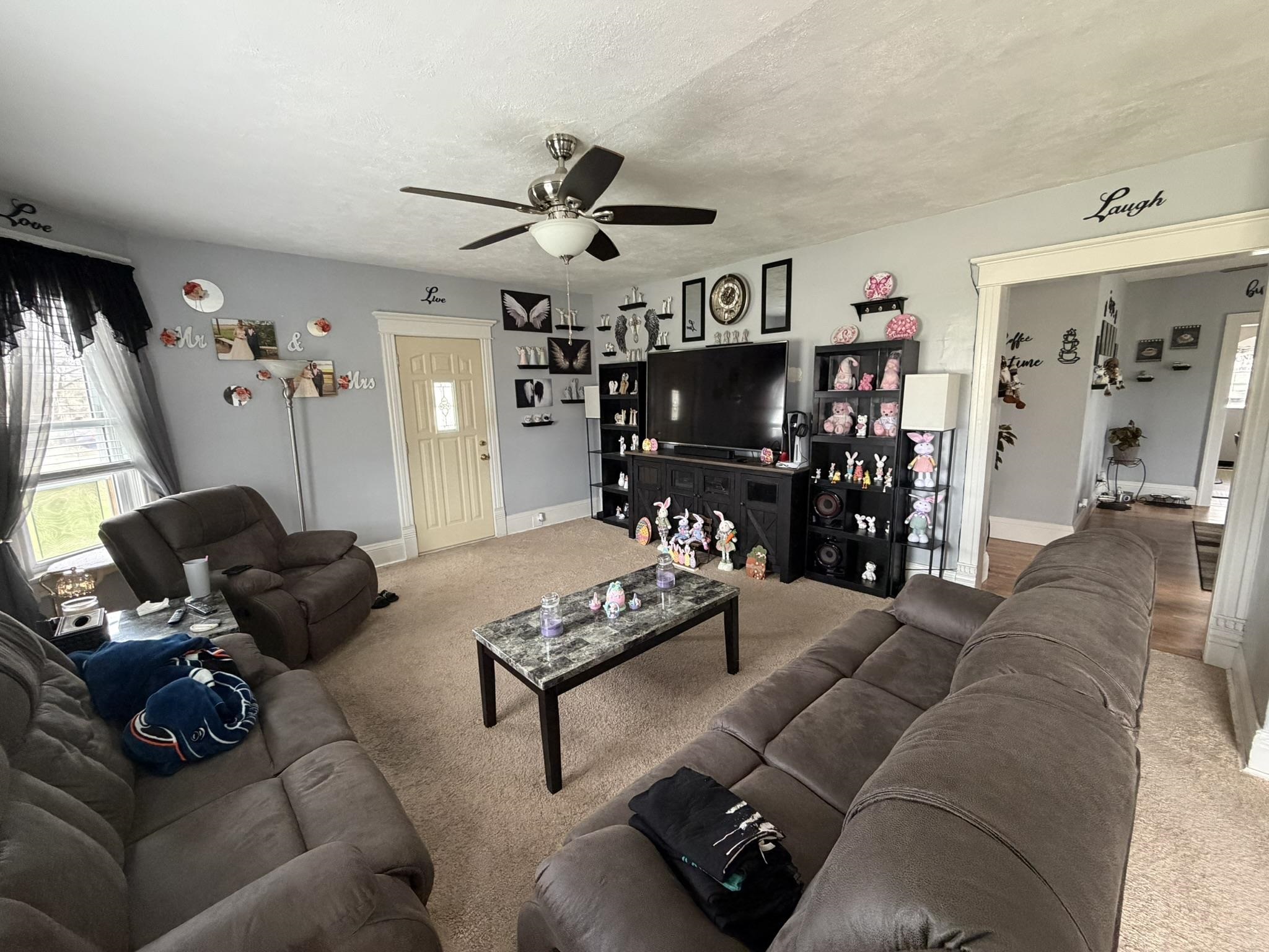 129 West Beloit Street Darien, WI 53114 - Photo 2 of 15